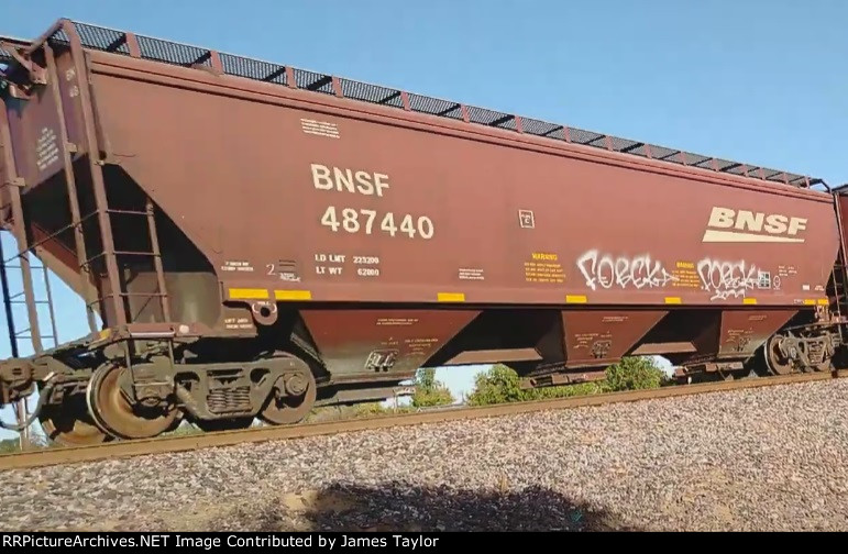 BNSF 487440